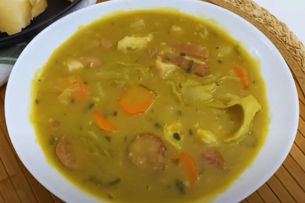 Receita de Sopa de Ervilha na Panela de Pressão Fácil e Rápida