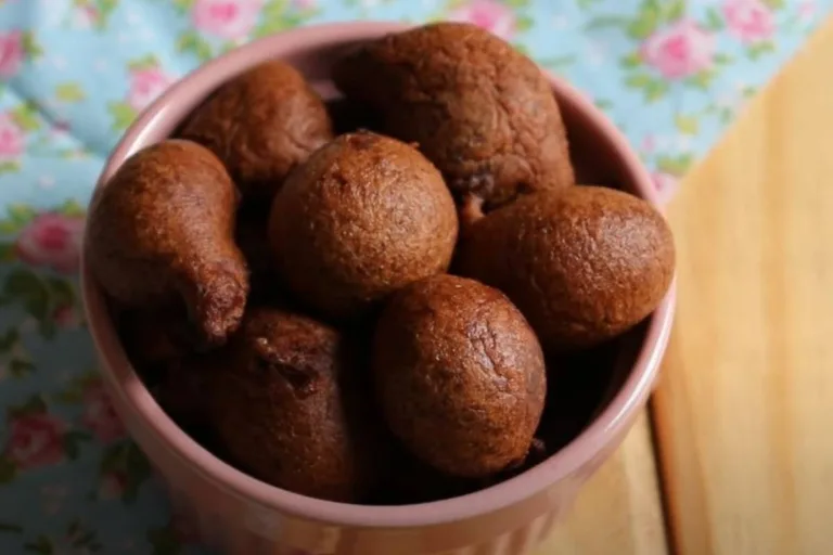 bolinho de chuva de chocolate
