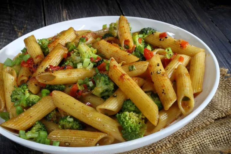Imagem da Receita de Macarrão com Brócolis e Calabresa