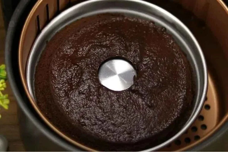 imagem da receita de bolo de chocolate na Air Fryer