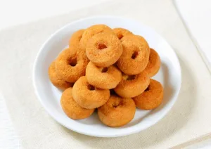 mini donuts salgado