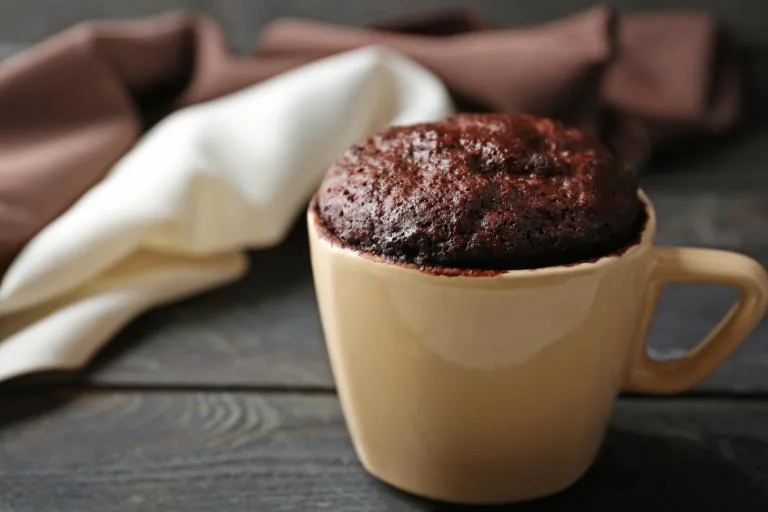 Brownie de Caneca - receitas de sobremesas fáceis