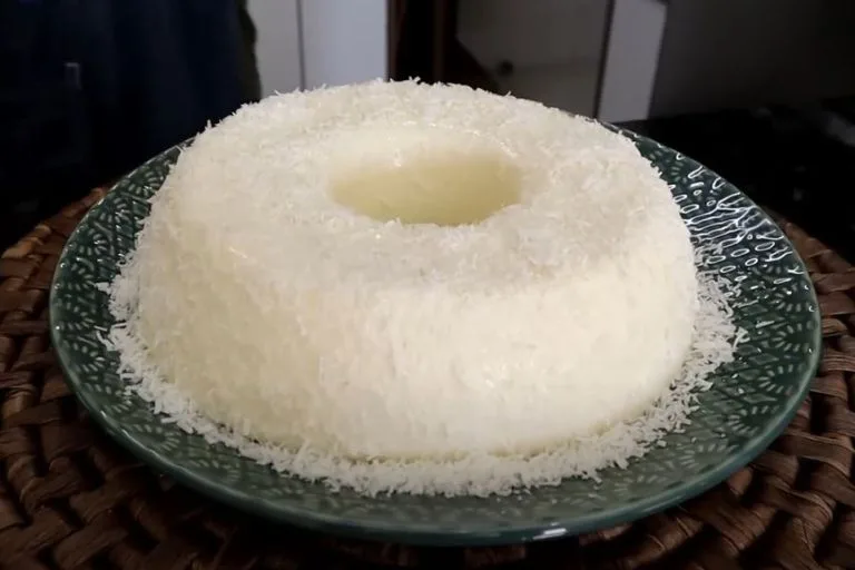 pudim de coco simples