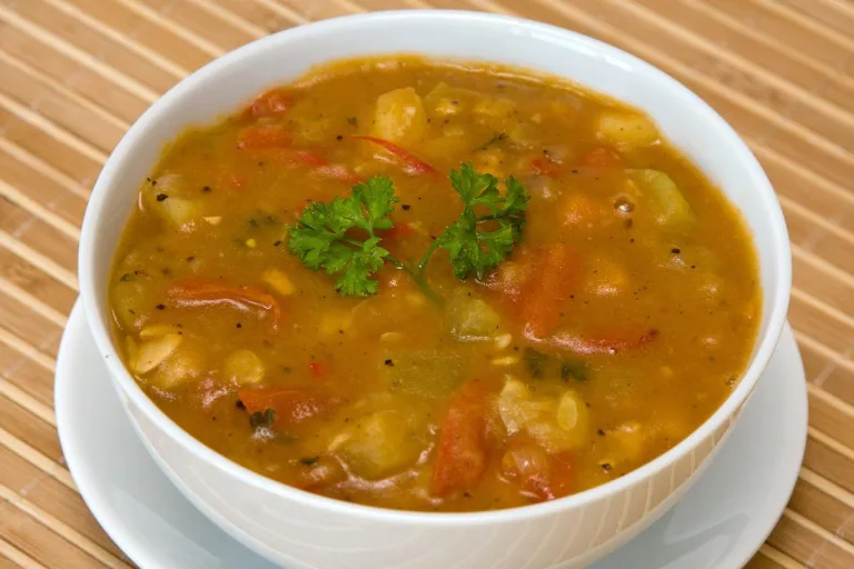 sopa de carne com legumes