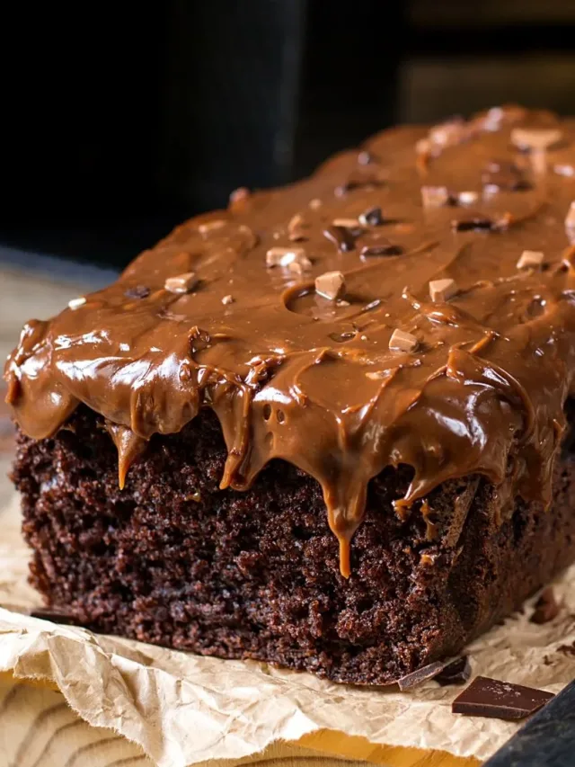 Bolo de Chocolate - Receita Fácil e Rápida de Fazer