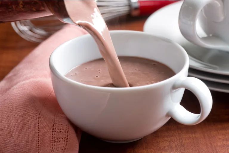 receita chocolate quente simples