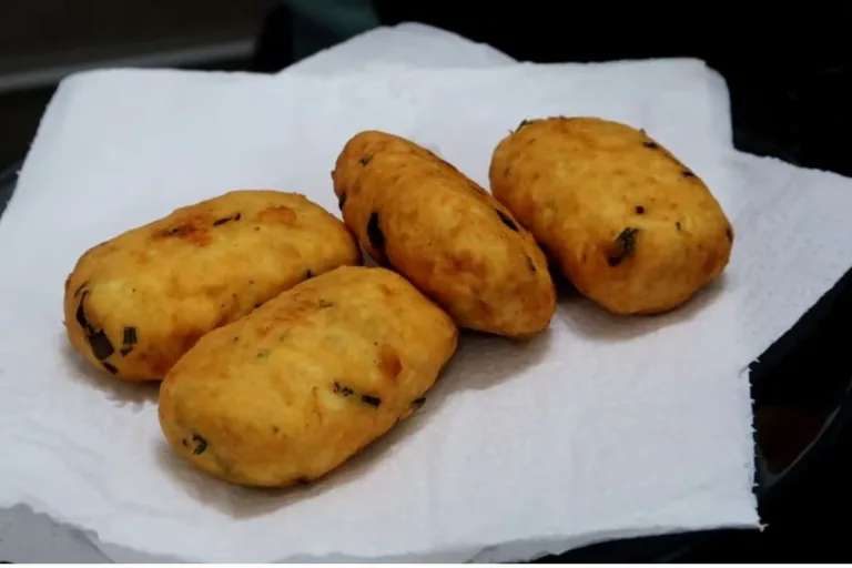 receita de bolinho de mandioca simples