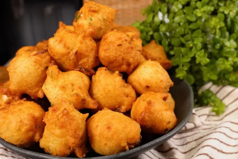 bolinho de chuva salgado