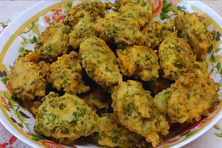 bolinho de arroz com brócolis