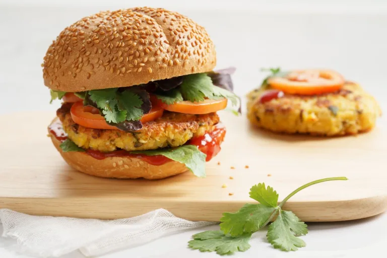 hambúrguer vegetariano com aveia