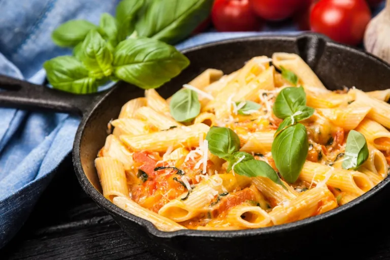 macarrão de frigideira com creme de leite