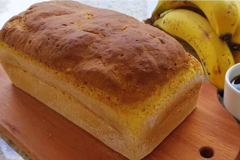 pão de banana com mel