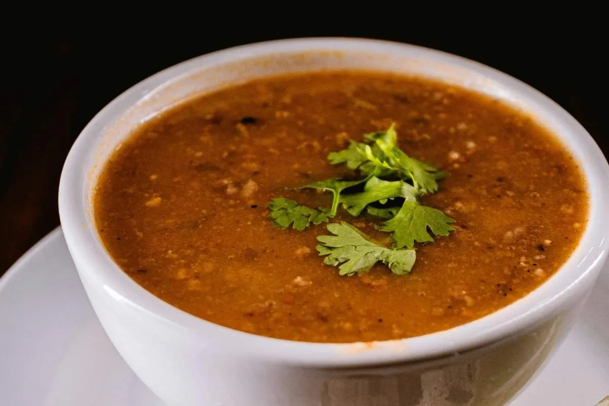 sopa de carne com creme de batata