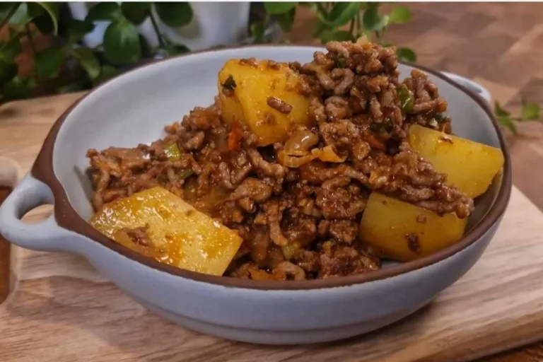 Imagem da Receita de Carne Moída com Batata - Almoço Rápido e Simples