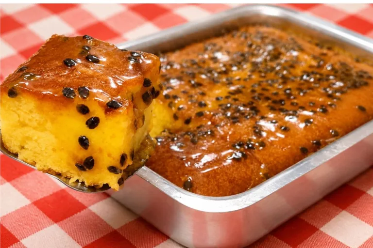 Imagem da Receita de Bolo de Maracujá Fofinho com Calda.