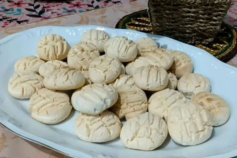 Imagem da Receita de Broa de Polvilho Doce com Coco.