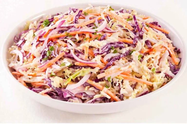 Imagem da Receita de Salada de Repolho com Molho Rosé.