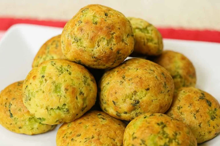 Imagem da Receita de Bolinho de Quiabo Assado.