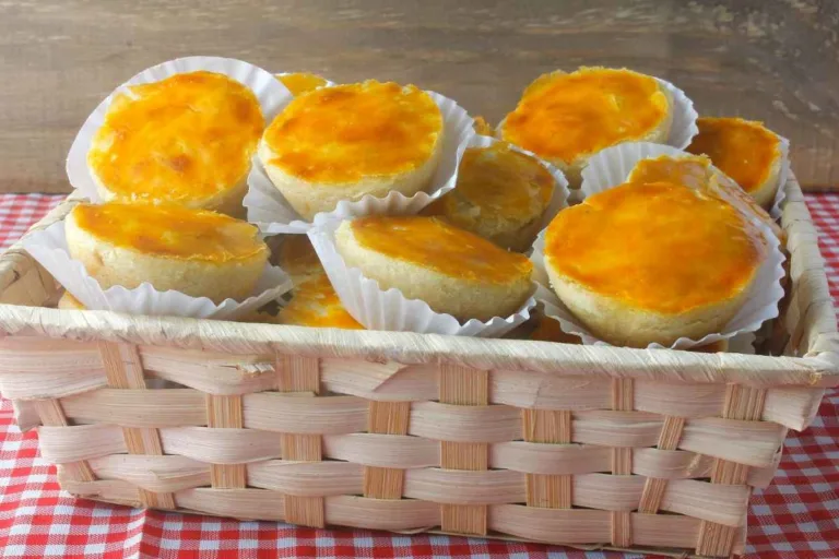 Imagem da Receita de Empada de Atum com Requeijão.