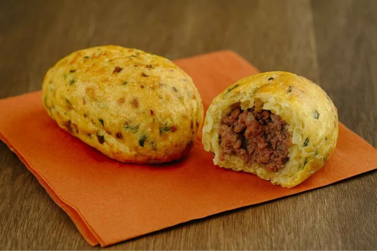 Imagem da Receita de Bolinho de Mandioca Assado.