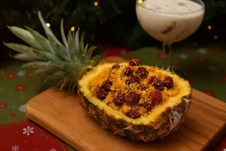 Imagem da Receita de Farofa de Natal na Casca do Abacaxi.