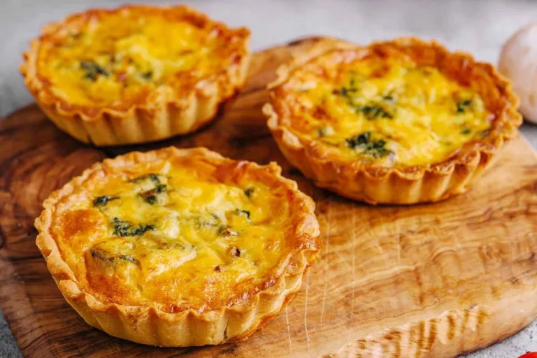 Imagem da Receita de Mini Quiche de Palmito com Alho-Poró.
