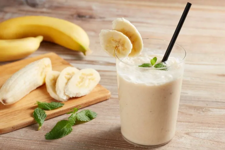 Imagem da Vitamina de Banana com Linhaça para Emagrecer.