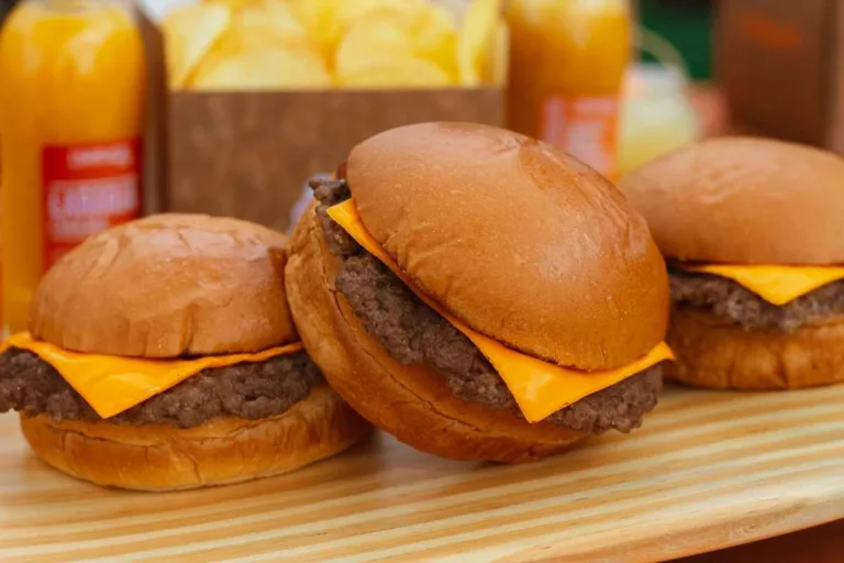 Imagem da Receita de Pãozinho de Hambúrguer Caseiro.