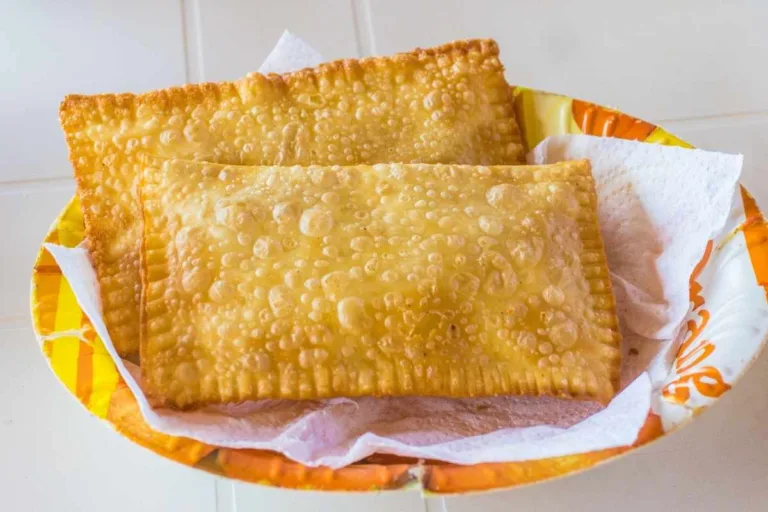 Imagem da Receita de Pastel de Feira com Massa de Cachaça.