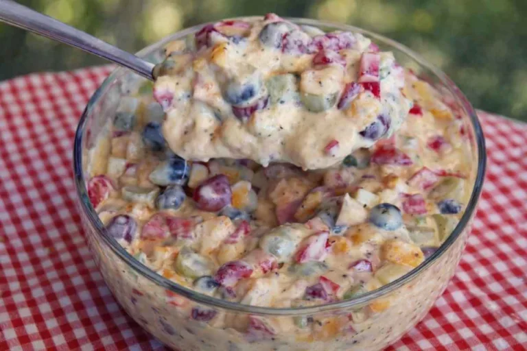 Imagem da Receita de Salada de Frutas Cremosa Sem Leite Condensado.