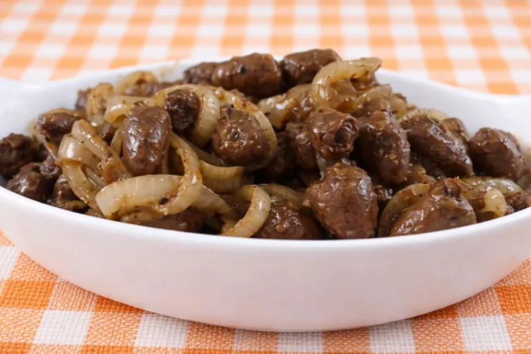 Imagem da Receita de Coração de Galinha na Panela de Pressão.