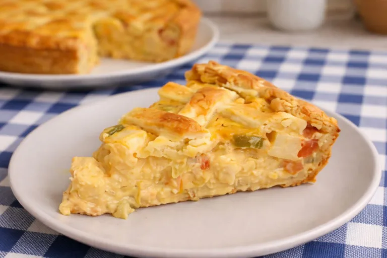 Imagem da Receita de Empadão de Palmito com Recheio Cremoso e Massa Podre.