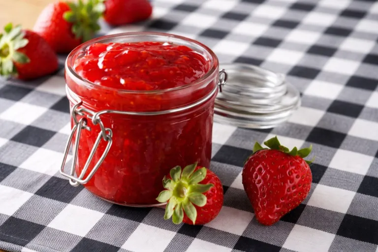 Imagem da Receita de Geleia de Morango Feita no Micro-ondas.