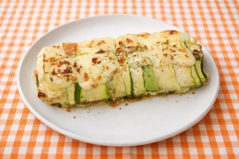 Imagem da Receita de Rocambole de Abobrinha Fatiada.