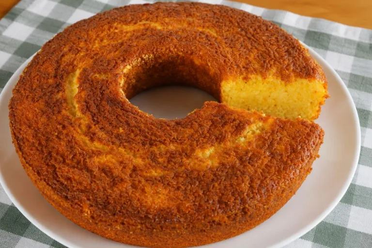Imagem da Receita de Bolo de Milharina de Liquidificador.