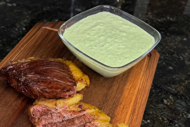 Imagem da Receita de Molho Verde para Churrasco.