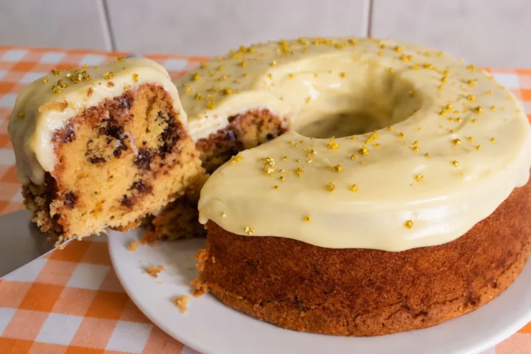 Imagem da Receita de Bolo de Laranja com Gotas de Chocolate.