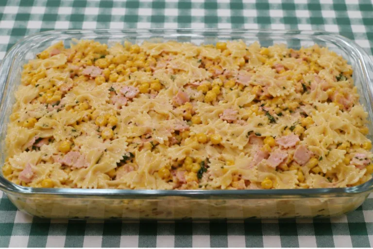 Imagem da Receita de Macarrão Gravatinha Cremoso com Bacon.