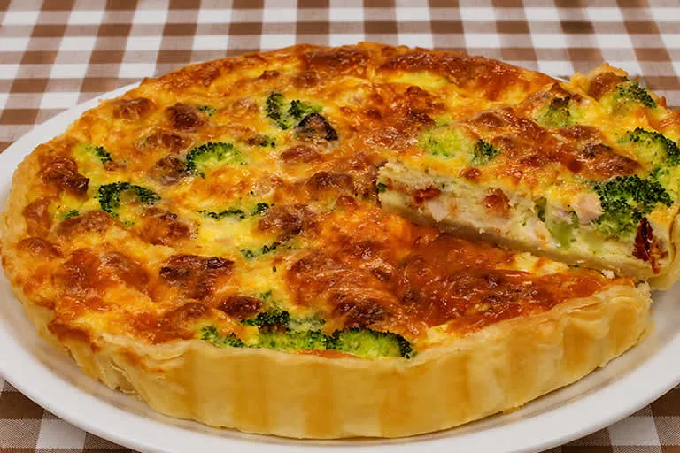 Imagem da Receita de Quiche de Brócolis com Bacon.
