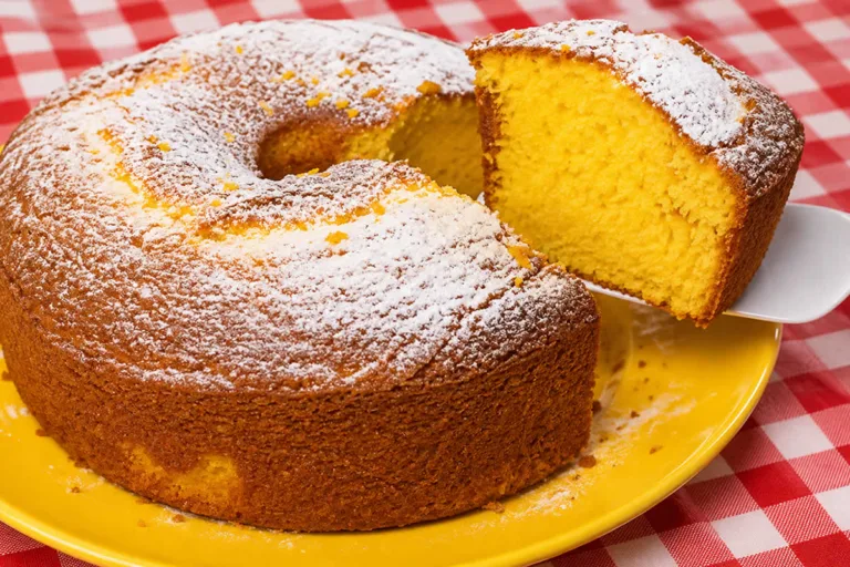 Imagem da Receita de Bolo de Mexerica Fofinho de Liquidificador.