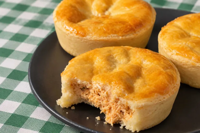 Imagem da Receita de Empadinha de Frango com Massa de Mandioca.
