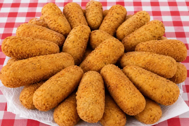Imagem da Receita de Bolinho Caipira de Mandioca com Carne Moída.